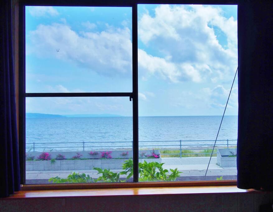 佐渡 ビーチまで0分 1客のみ オーシャンビュー Beach Side House ウッドデッキ 佐渡市 外观 照片