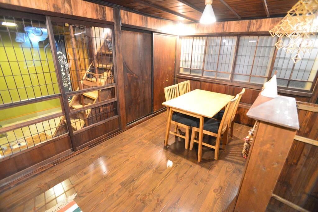 佐渡 ビーチまで0分 1客のみ オーシャンビュー Beach Side House ウッドデッキ 佐渡市 外观 照片